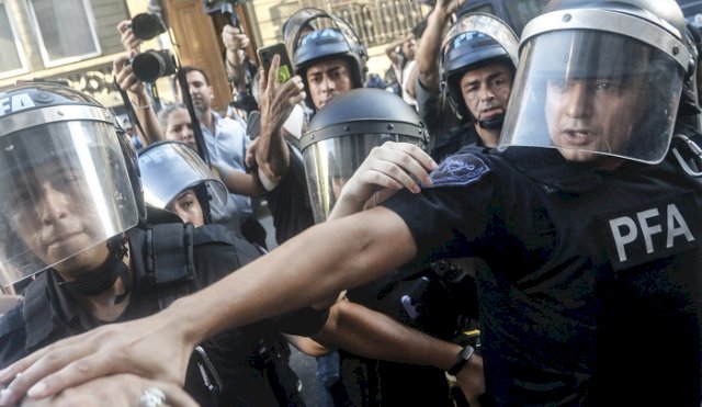 policia