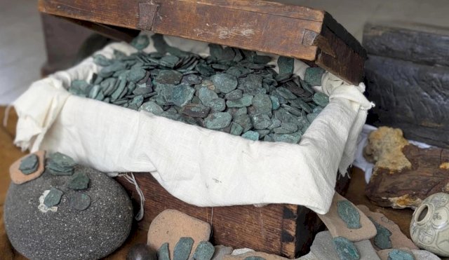 Descubren en la costa de Florida un tesoro millonario de un naufragio español de 1715