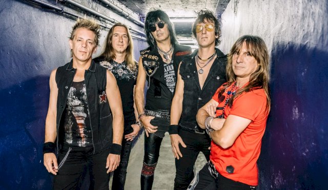 Rata Blanca celebró los 35 años de su legendario disco:¨Magos, espadas y rosas¨