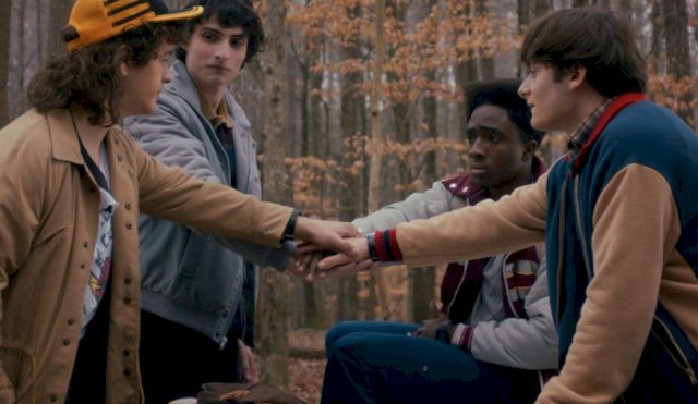 DOCUMENTALSTRANGERTHINGS