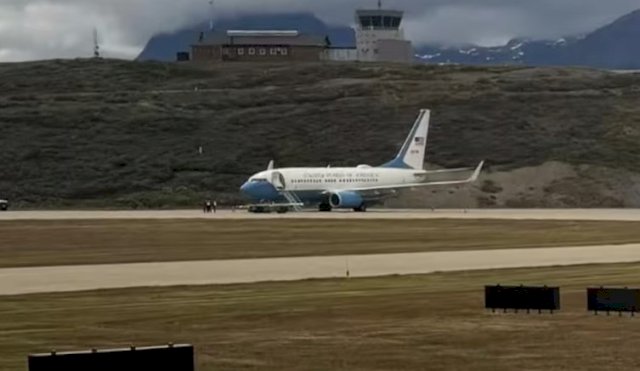 AVION NORTEAMERICANO