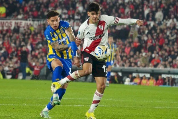 RIVER FINALISTA 