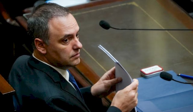 moción de censura