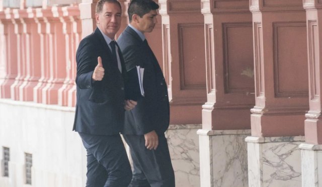 SANTILLI ENTRANDO