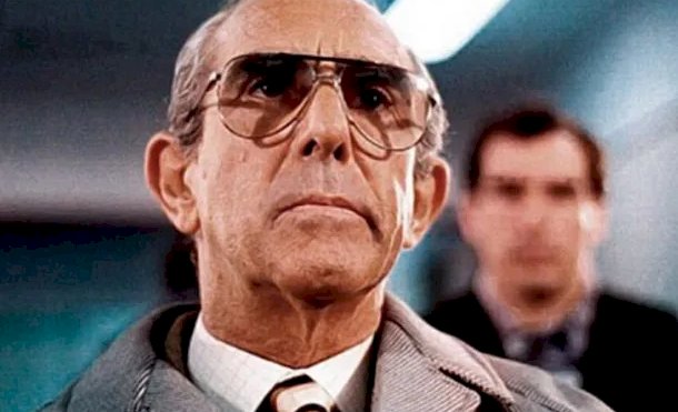 PELICULABARREDA