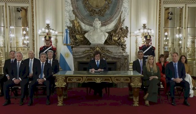 CADENANACIONALMILEI