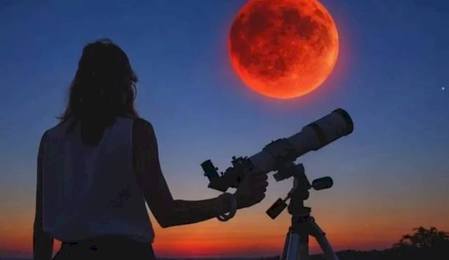 LUNADESANGRELP