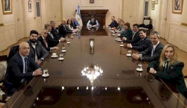 reunión milei 