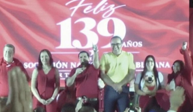 insolita propuesta 