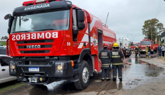 ENSENADA BOMBEROS