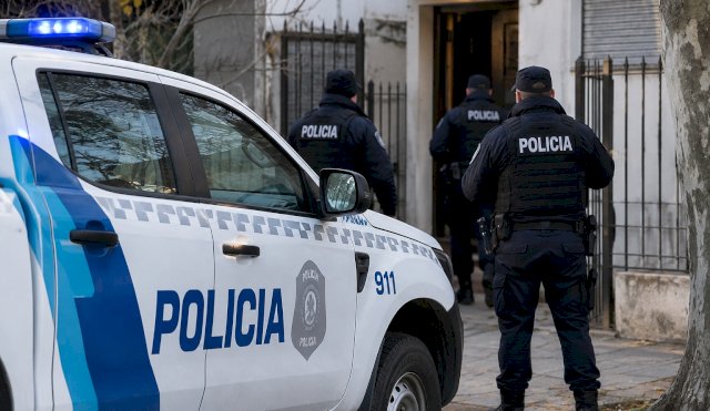 POLICIALES 